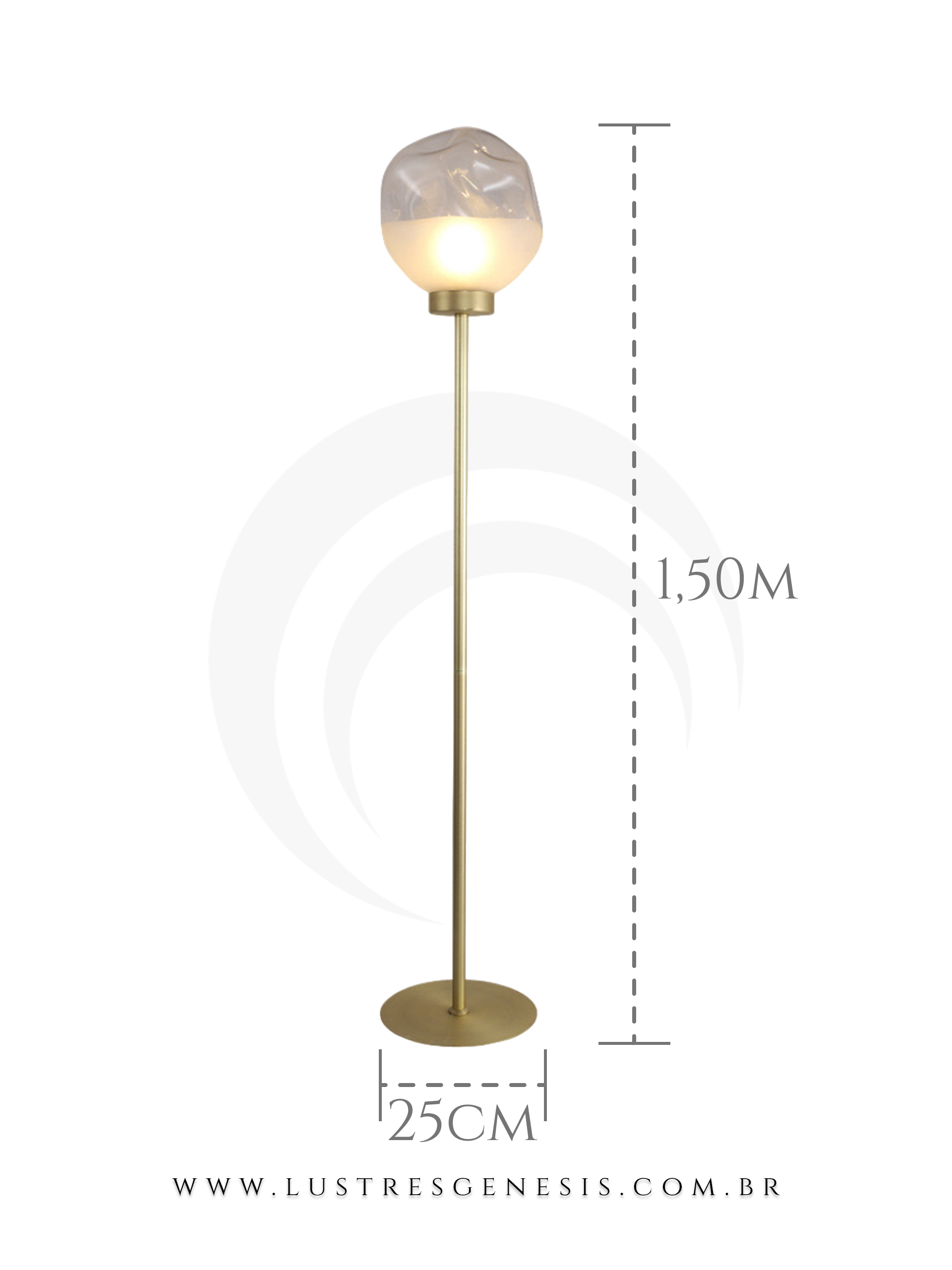 Luminária de coluna Cyril com base dourada e cúpula de vidro translúcido, ideal para ambientes modernos.